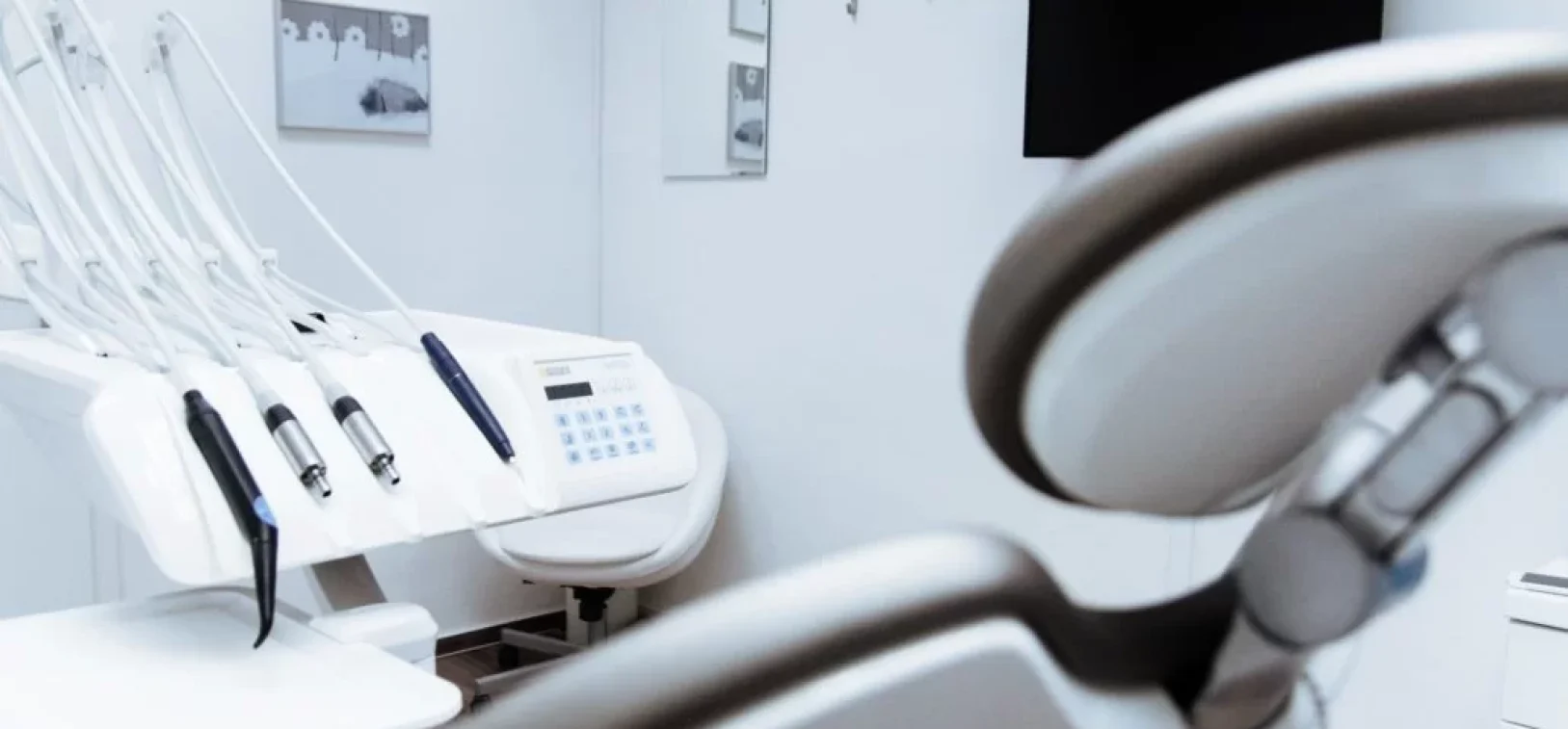 Knighton-Dental-5-Cosmetic-Hotspots-Blog-1030x687 Blog inner thumb : Knighton Dental